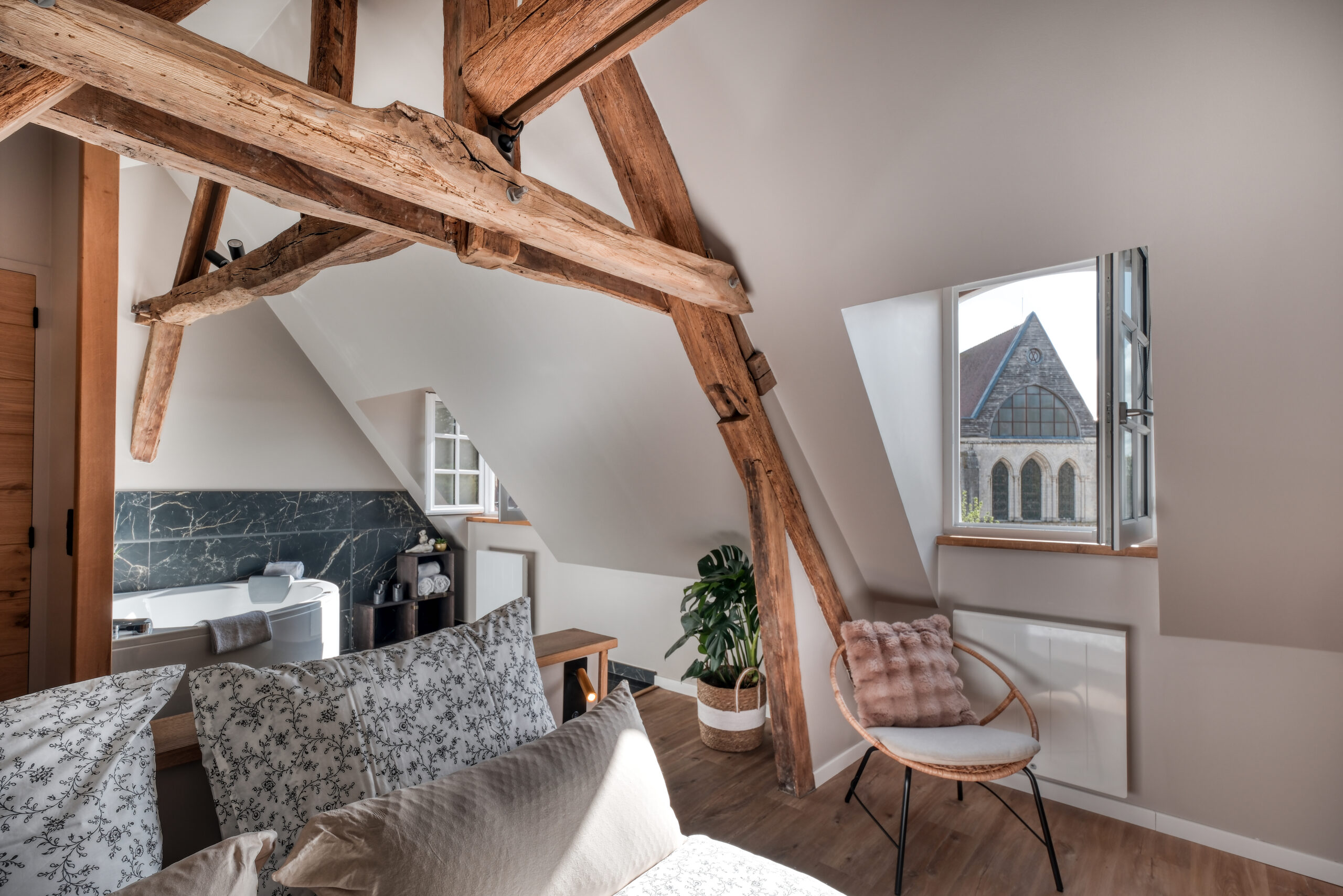 DSCF0960-scaled Gallerie