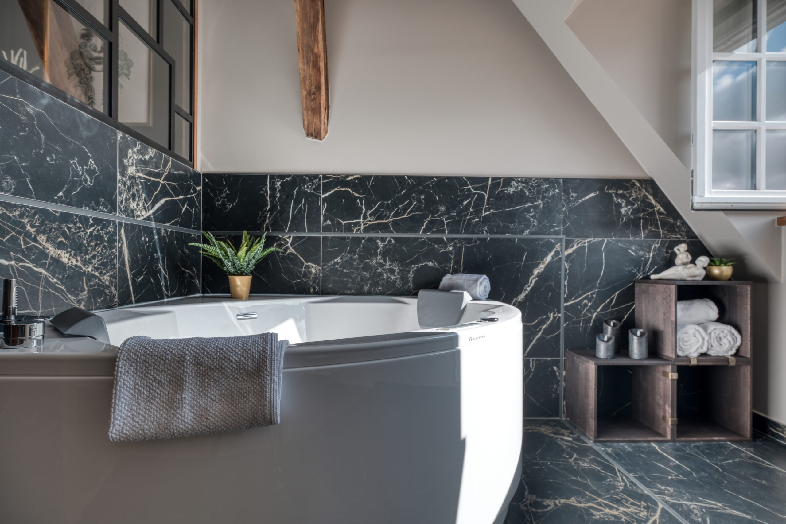 DSCF0981-scaled Gallerie