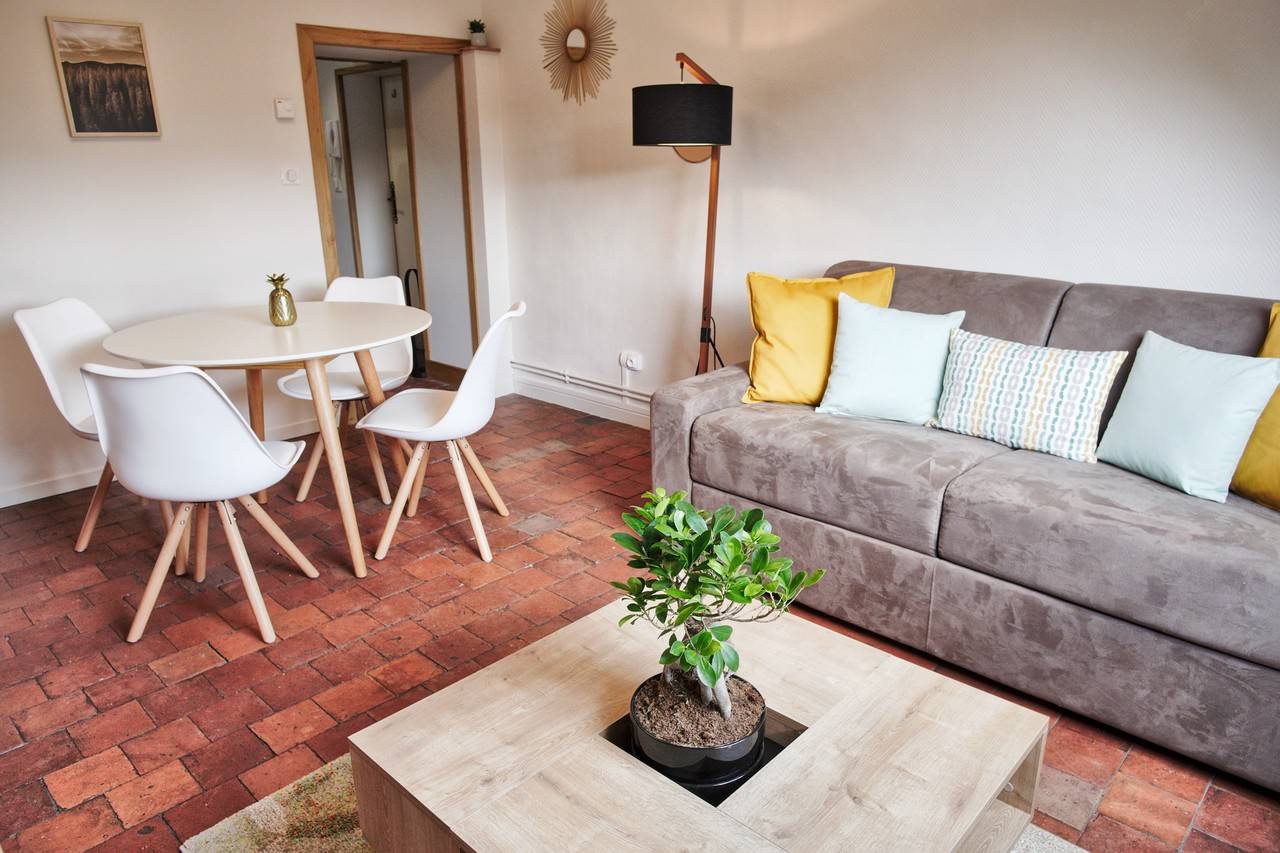 IMGP1535.resized Le Petit Porte Guillaume